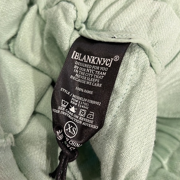 BLANKNYC Linen Drawstring Paperbag Shorts - Picture 7 of 7